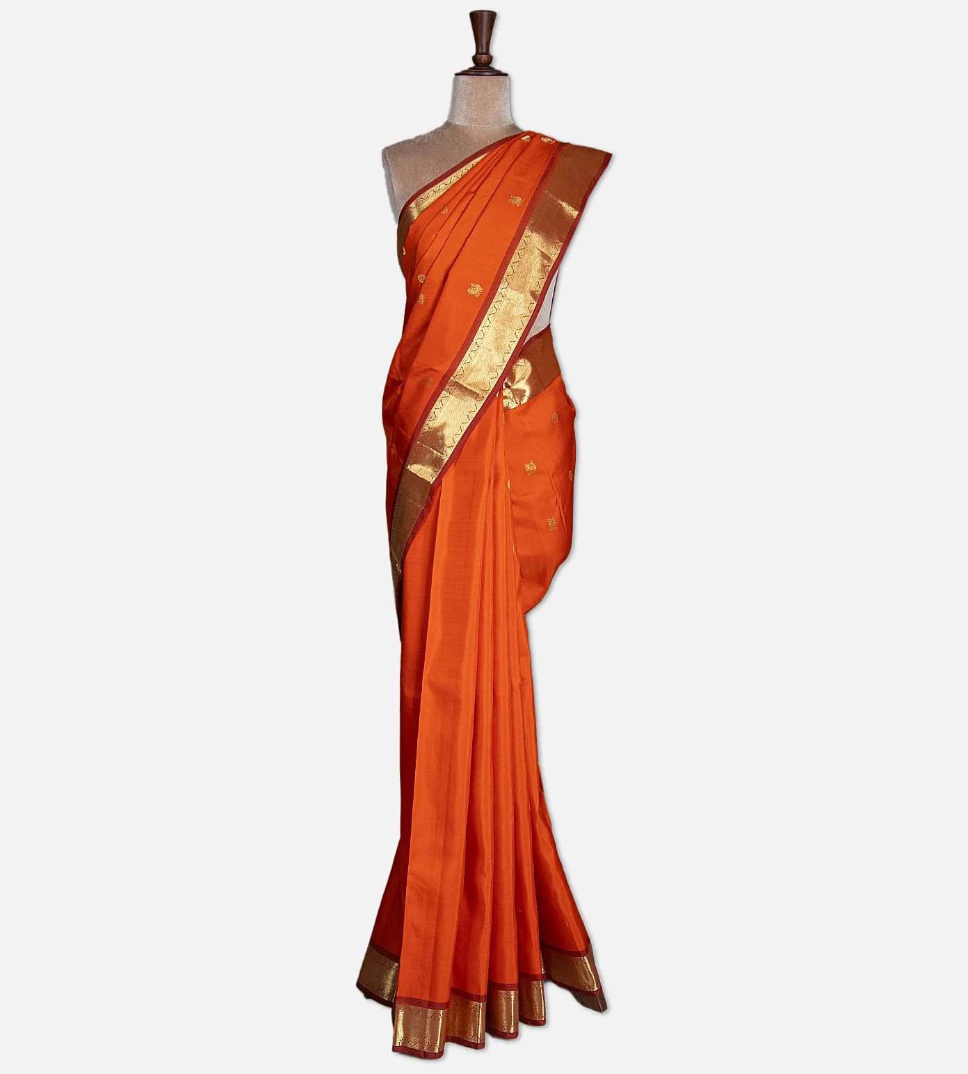 orange-kanchipuram-silk-saree-d0395803-b