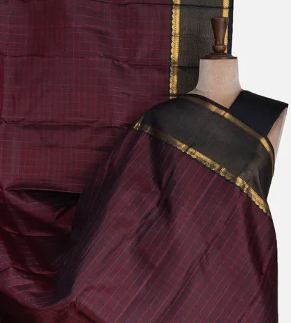 maroon-and-black-kanchipuram-silk-saree-d04101374-a