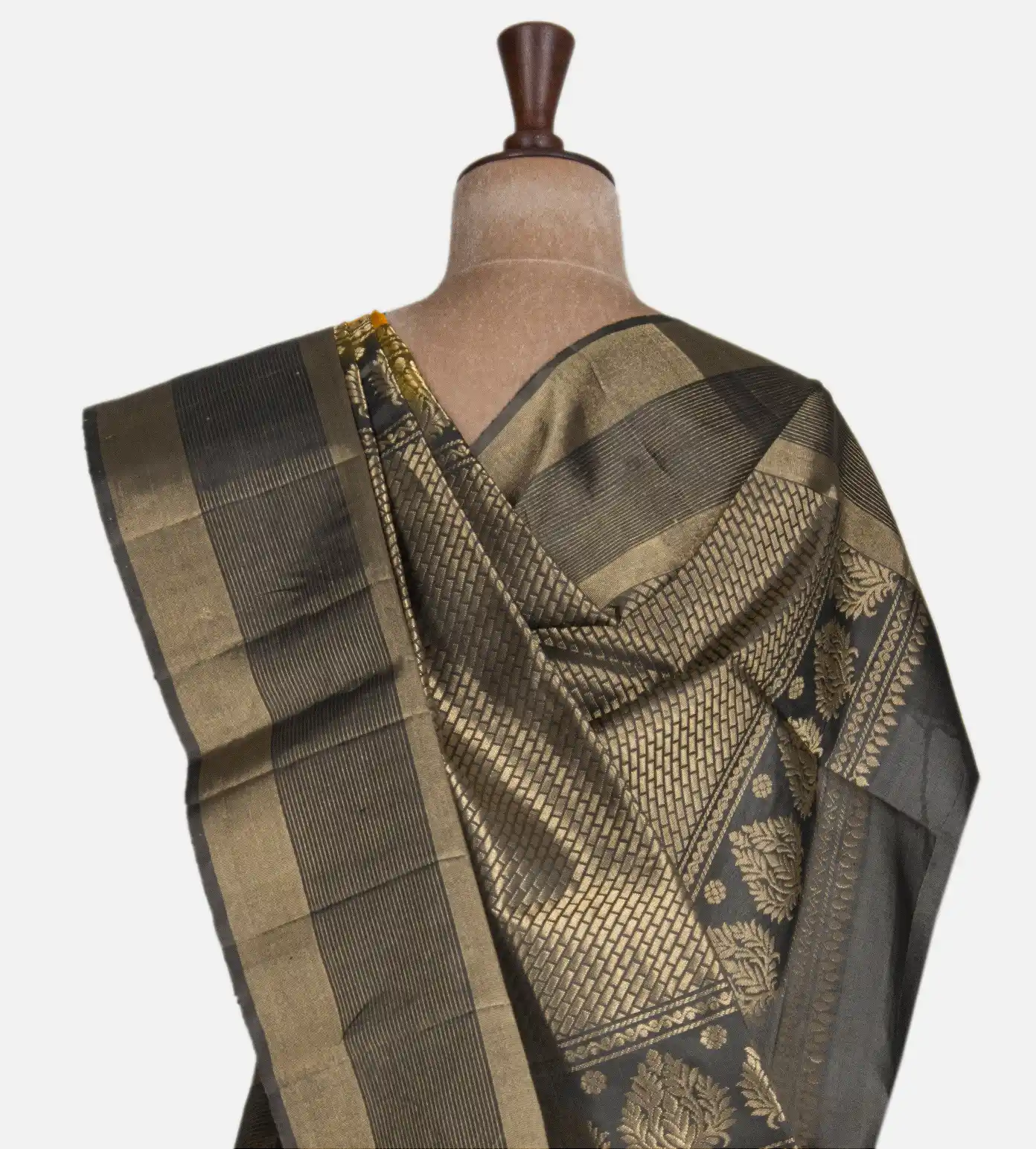 yellow-soft-silk-saree-d05104339-c
