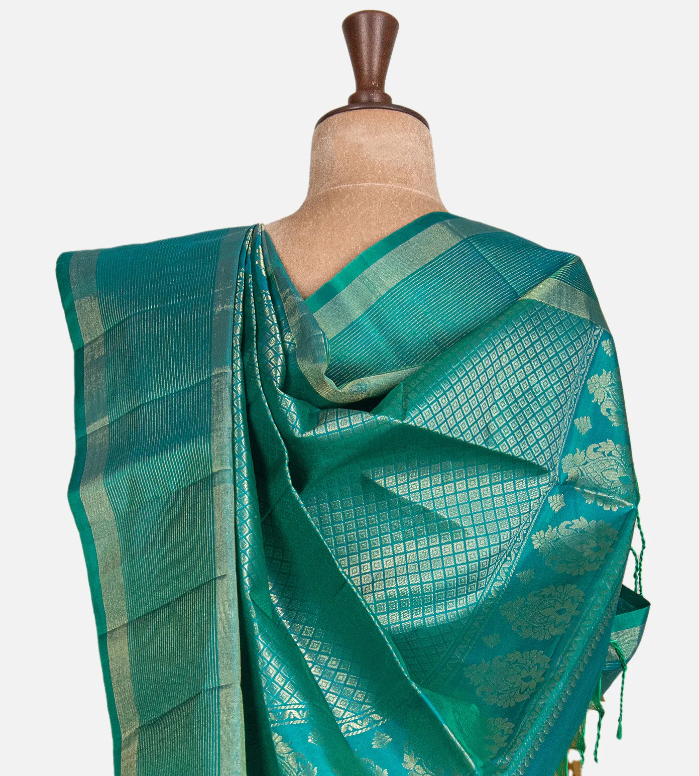 creme-soft-silk-saree-d05104333-c