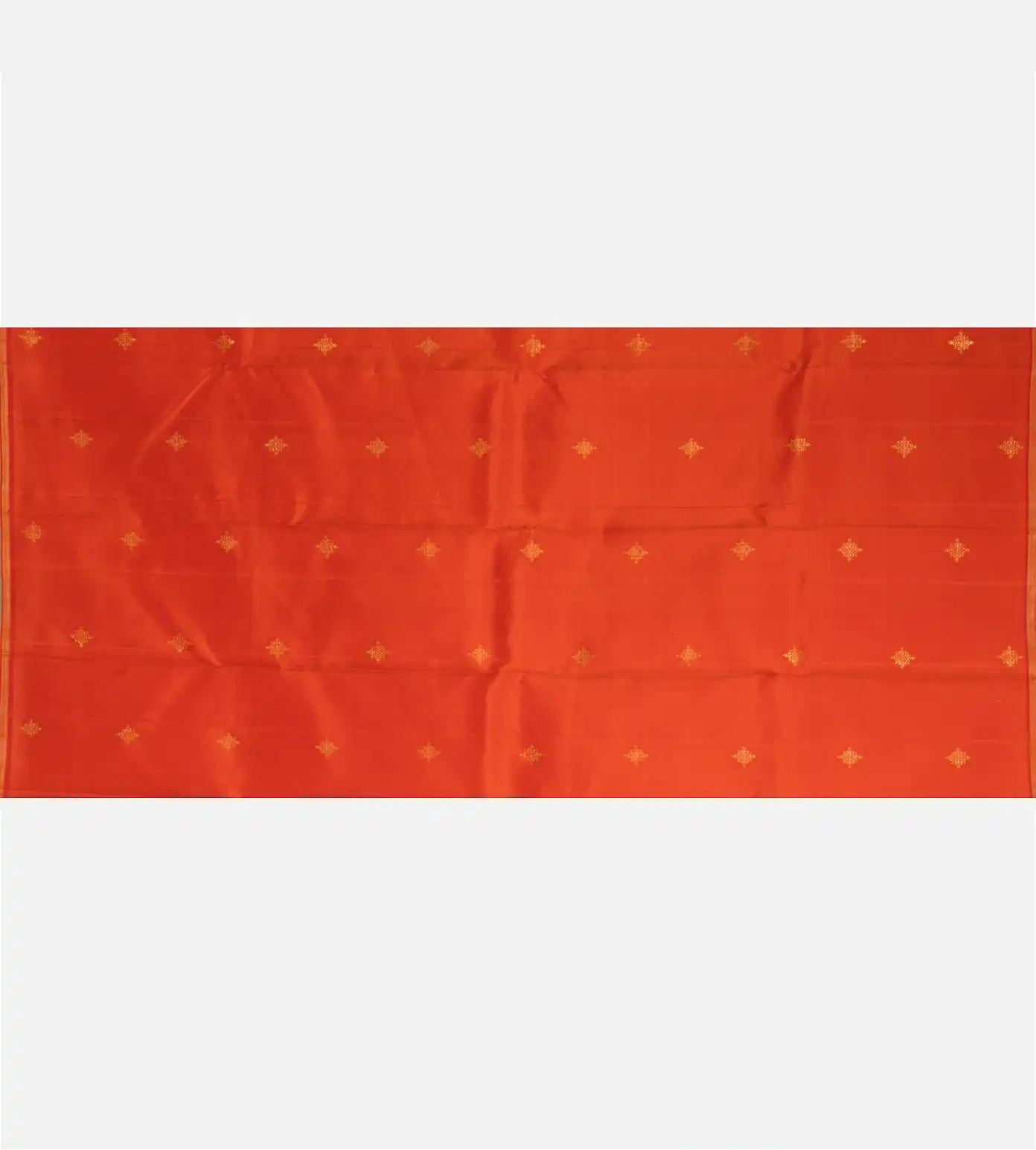 red-kanchipuram-silk-saree-d05106463-d