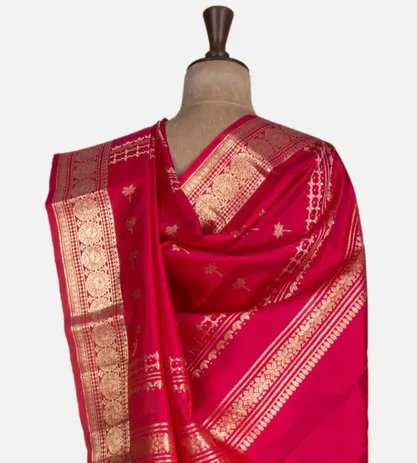 pinkish-red-kanchipuram-silk-saree-d0398636-c