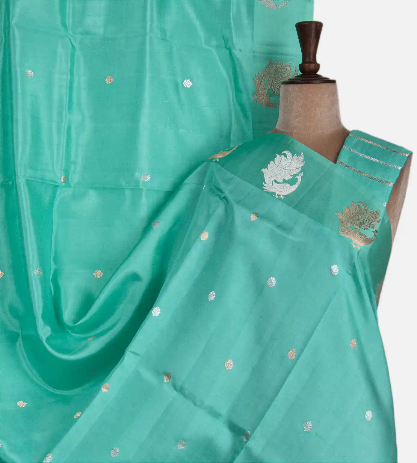 blue-banarasi-kattan-silk-saree-d04102536-a