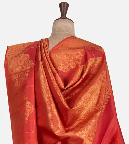 red-kanchipuram-silk-saree-d05106695-c