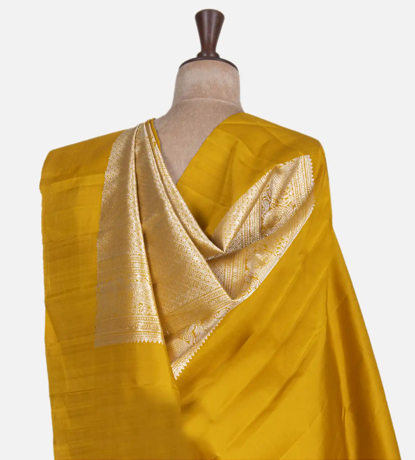 yellow-kanchipuram-silk-saree-d05106282-c