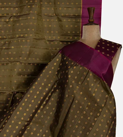 olive-green-kanchipuram-silk-saree-d05106249-a