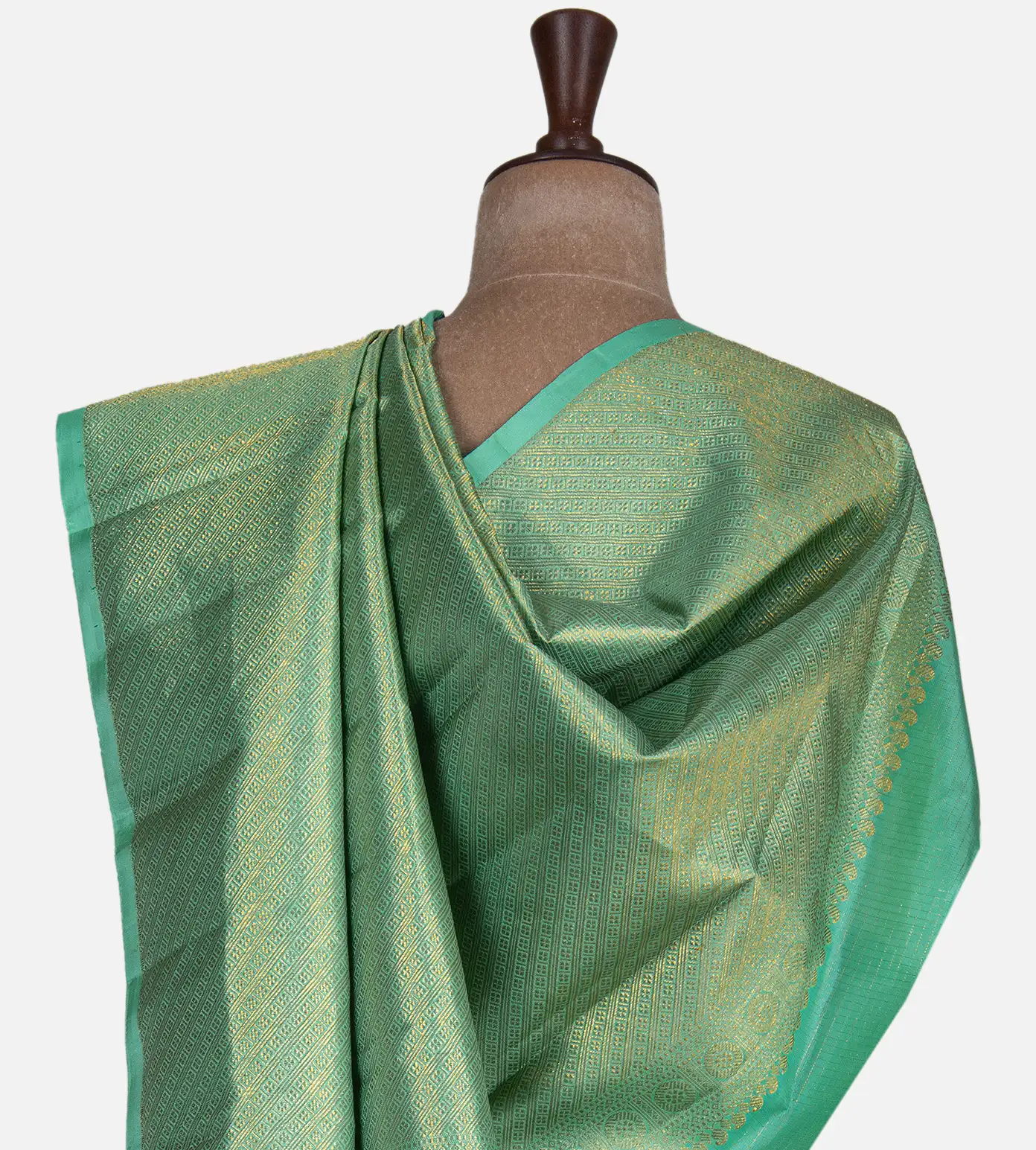 purple-kanchipuram-silk-saree-d05106241-c