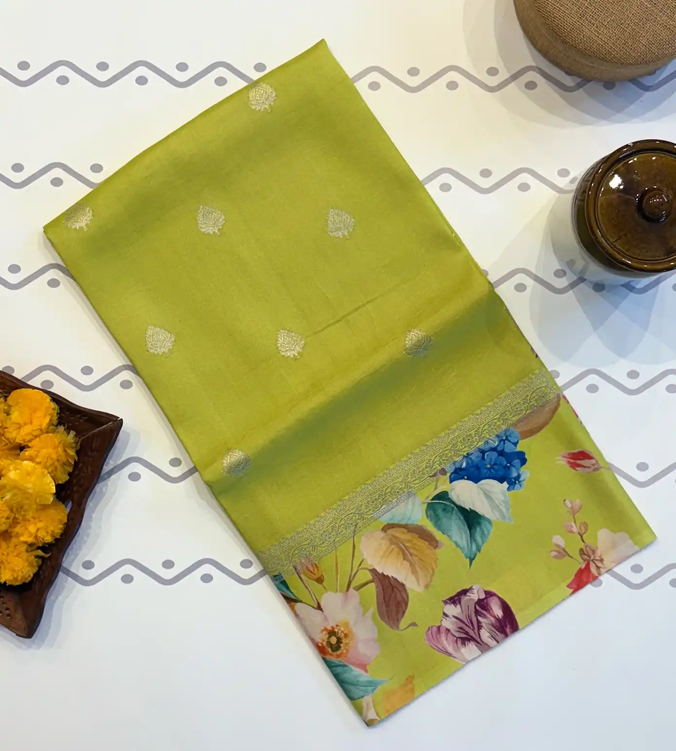 light-green-kattan-silk-saree-d05106802-a