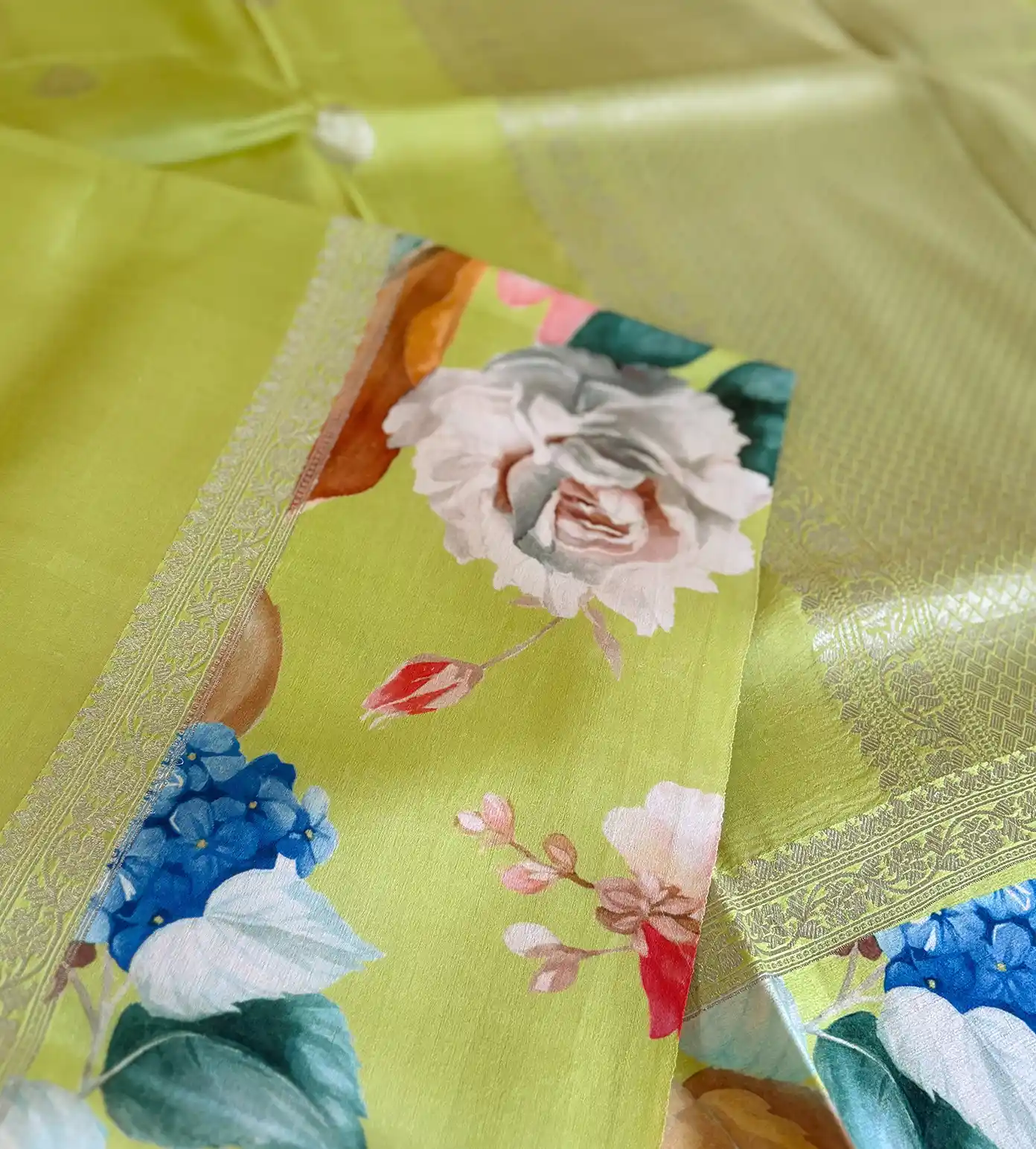 light-green-kattan-silk-saree-d05106802-b