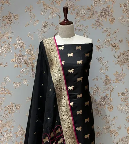 black-banarasi-salwar-d0293213-a