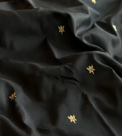 black-banarasi-salwar-d0293213-c
