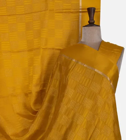 yellow-mysore-silk-saree-d06109165-a