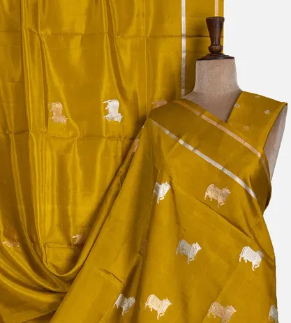 purple-banarasi-kattan-silk-saree-d06109270-a