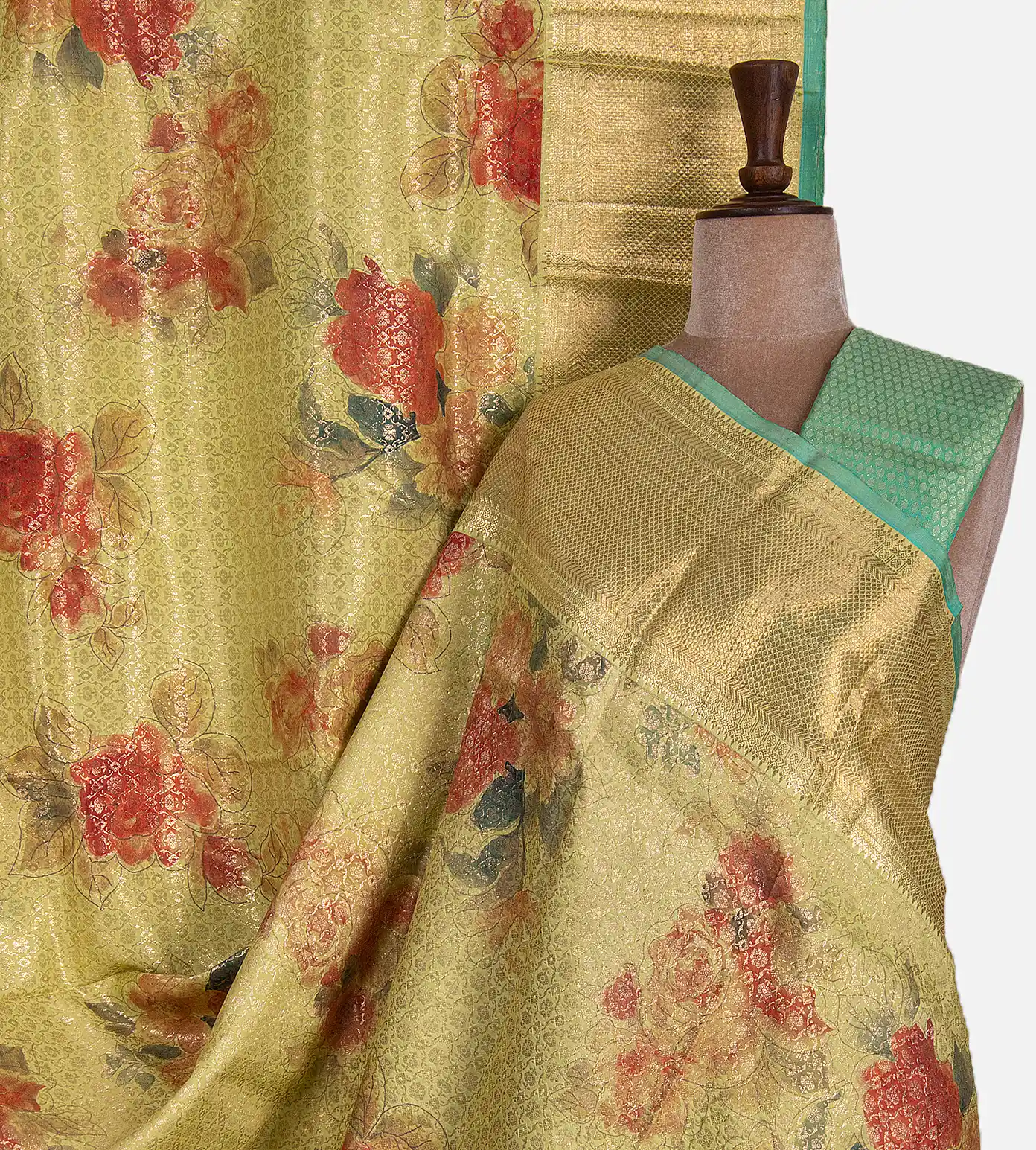 light-green-kanchipuram-silk-saree-rv29830-a