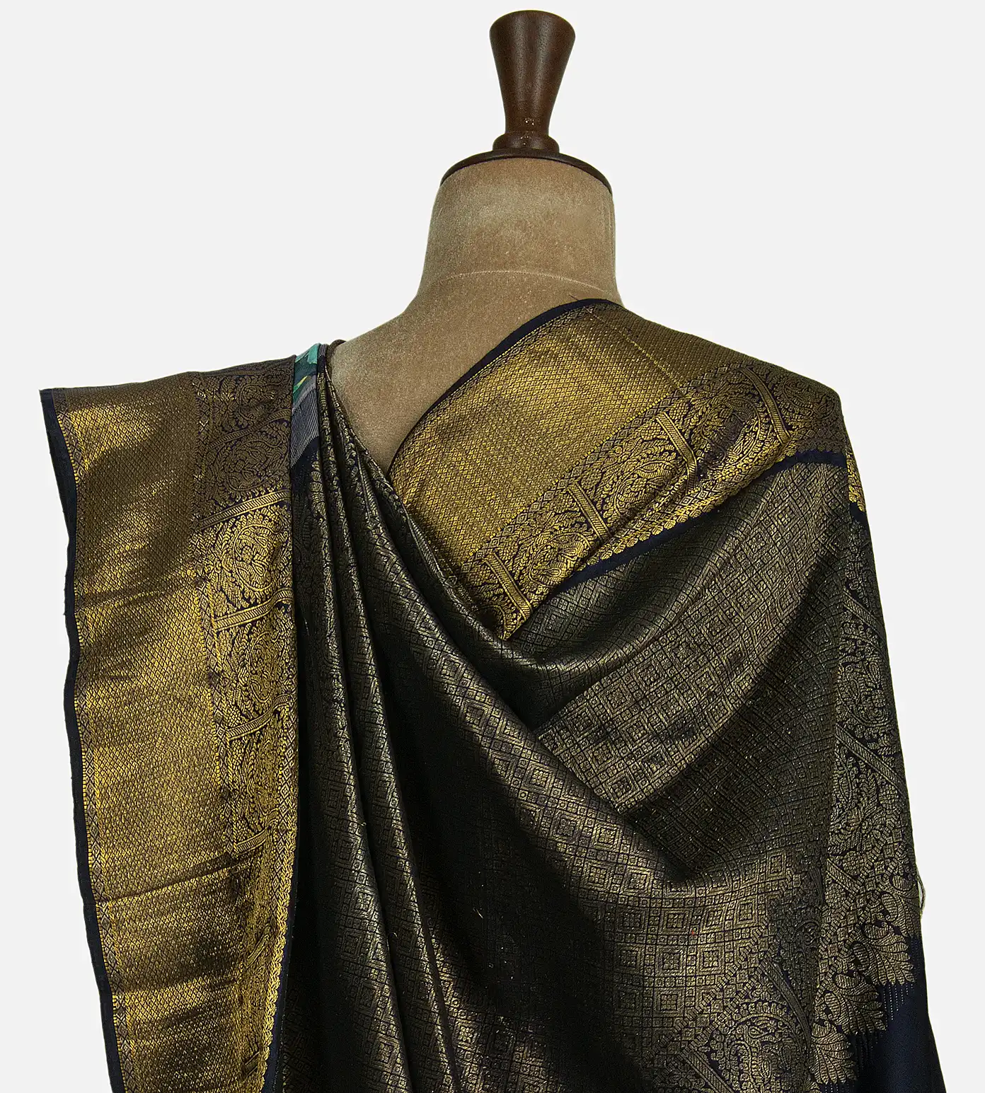 blue-kanchipuram-silk-saree-b1046315-c