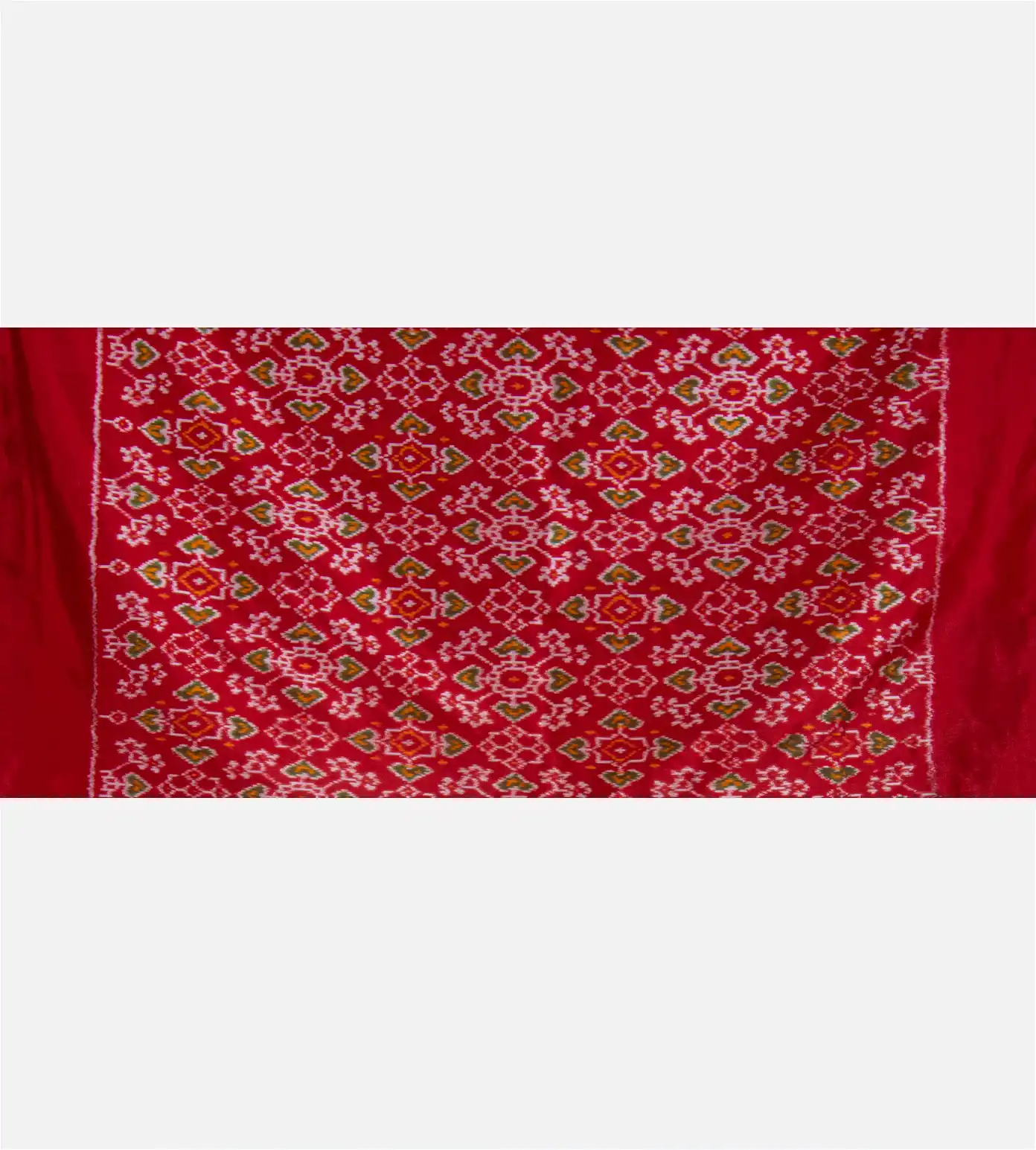 yellow-kanchipuram-silk-saree-c0152707-d