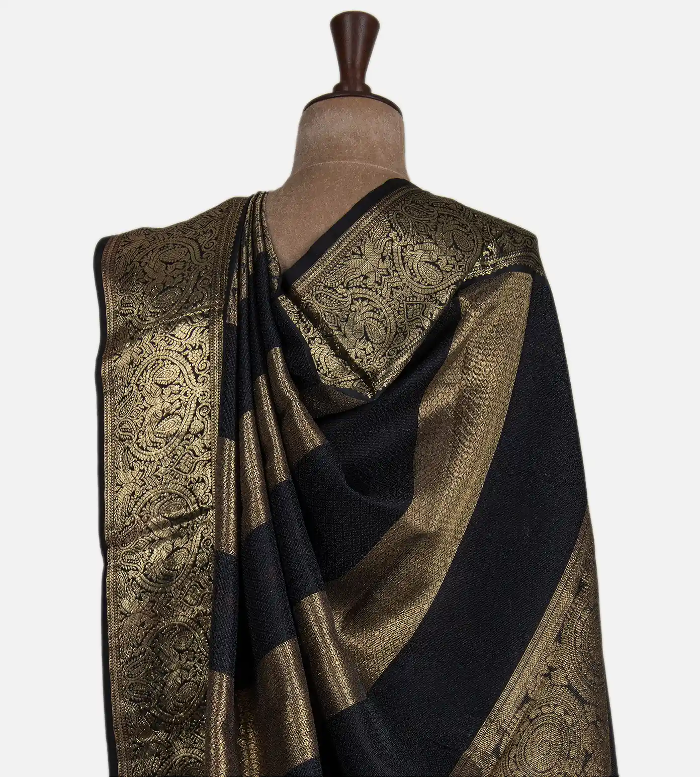 black-kota-kanchipuram-silk-saree-d04100206-c