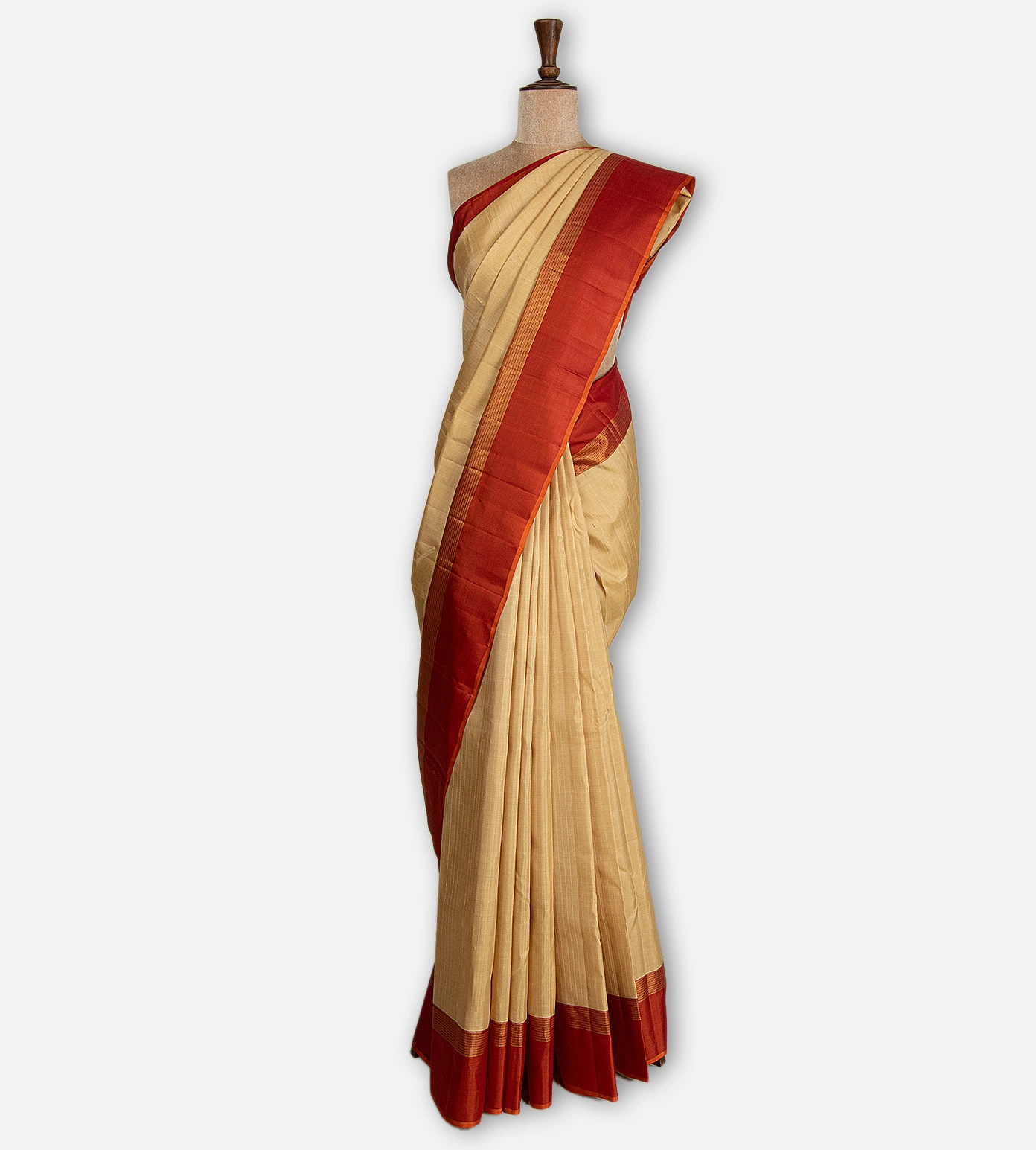 beige-kanchipuram-silk-saree-d06109407-b
