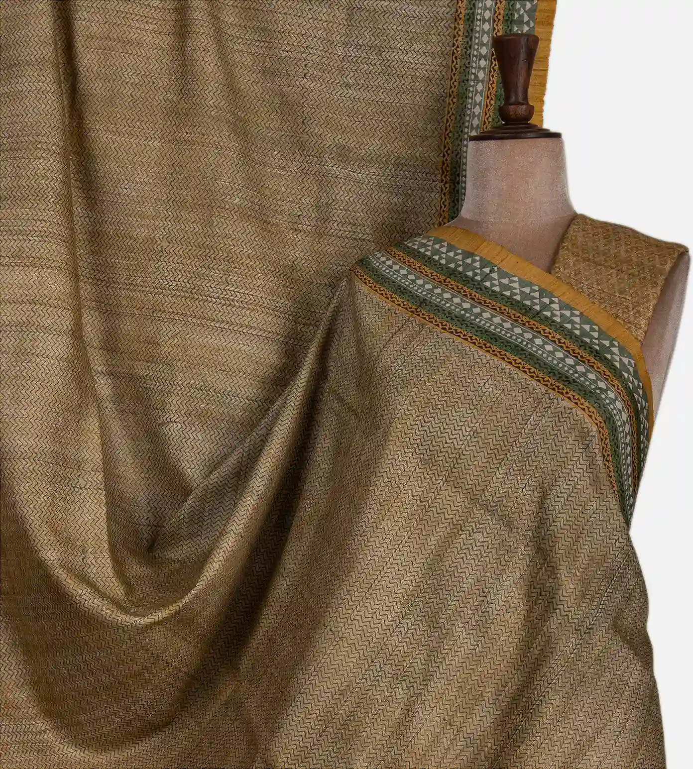 beige-tussar-saree-c0660478-a