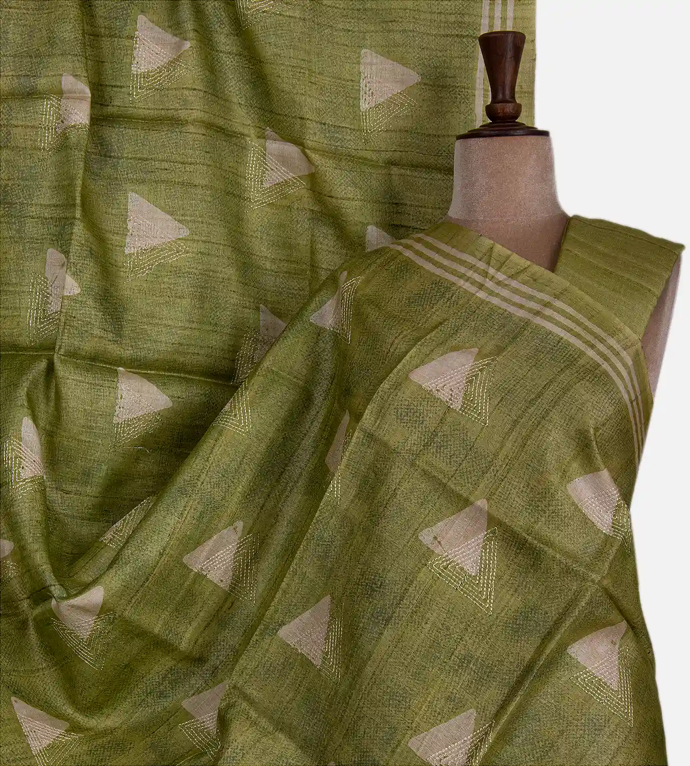 light-green-tussar-saree-c0253982-a