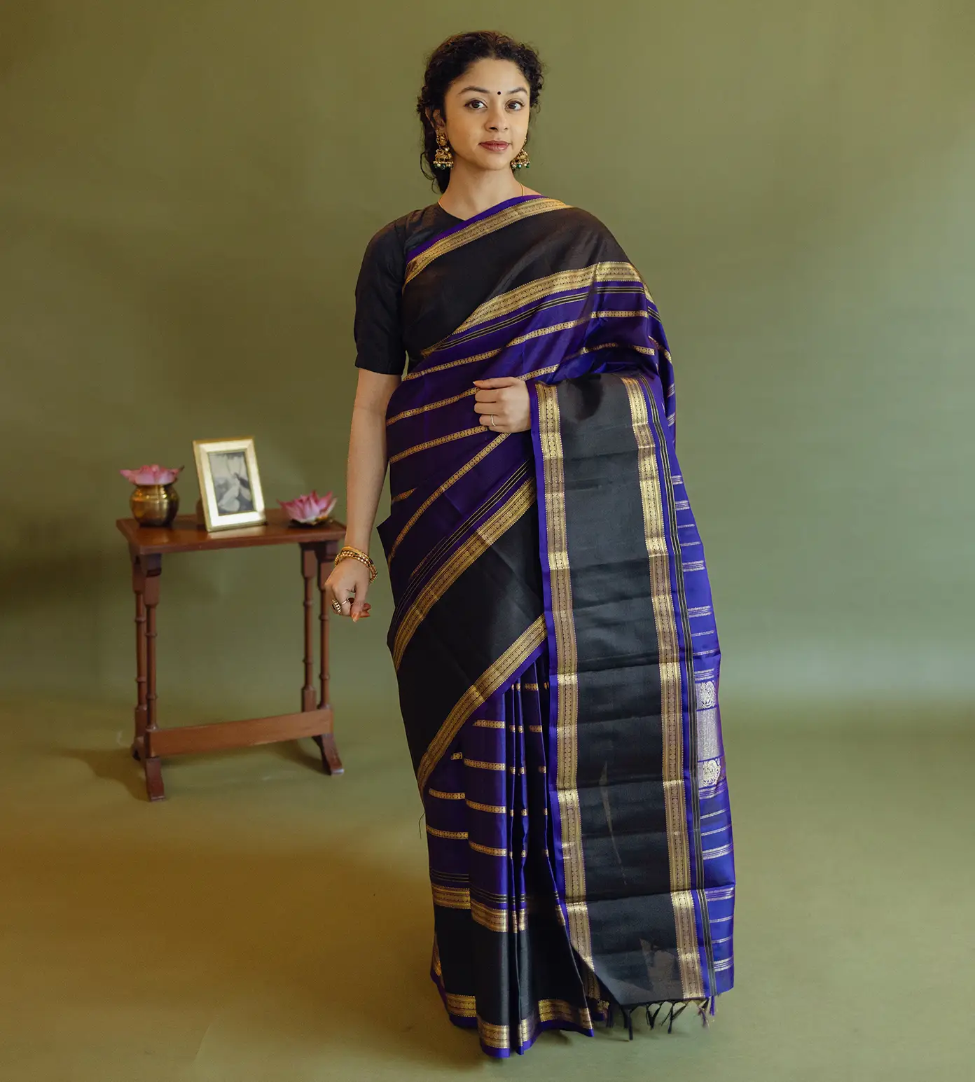 purple-kanchipuram-silk-saree-d0396860-b