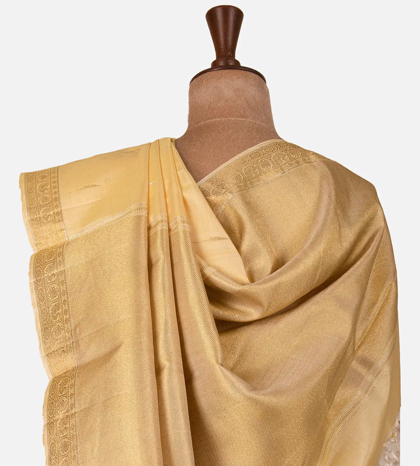 light-yellow-kanchipuram-silk-saree-b0535687-c