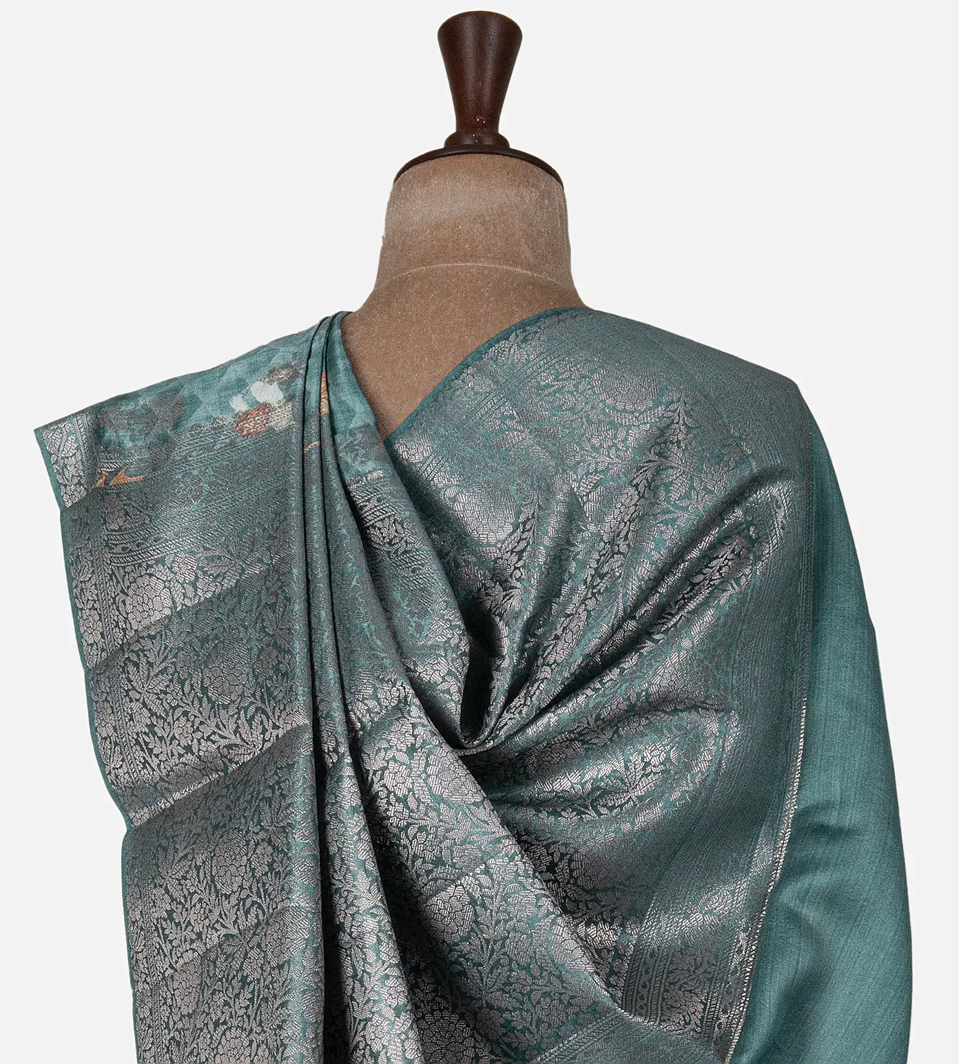 blue-chaniya-silk-saree-d0189234-c