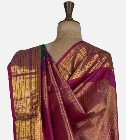 green-kanchipuram-silk-saree-d07111746-c