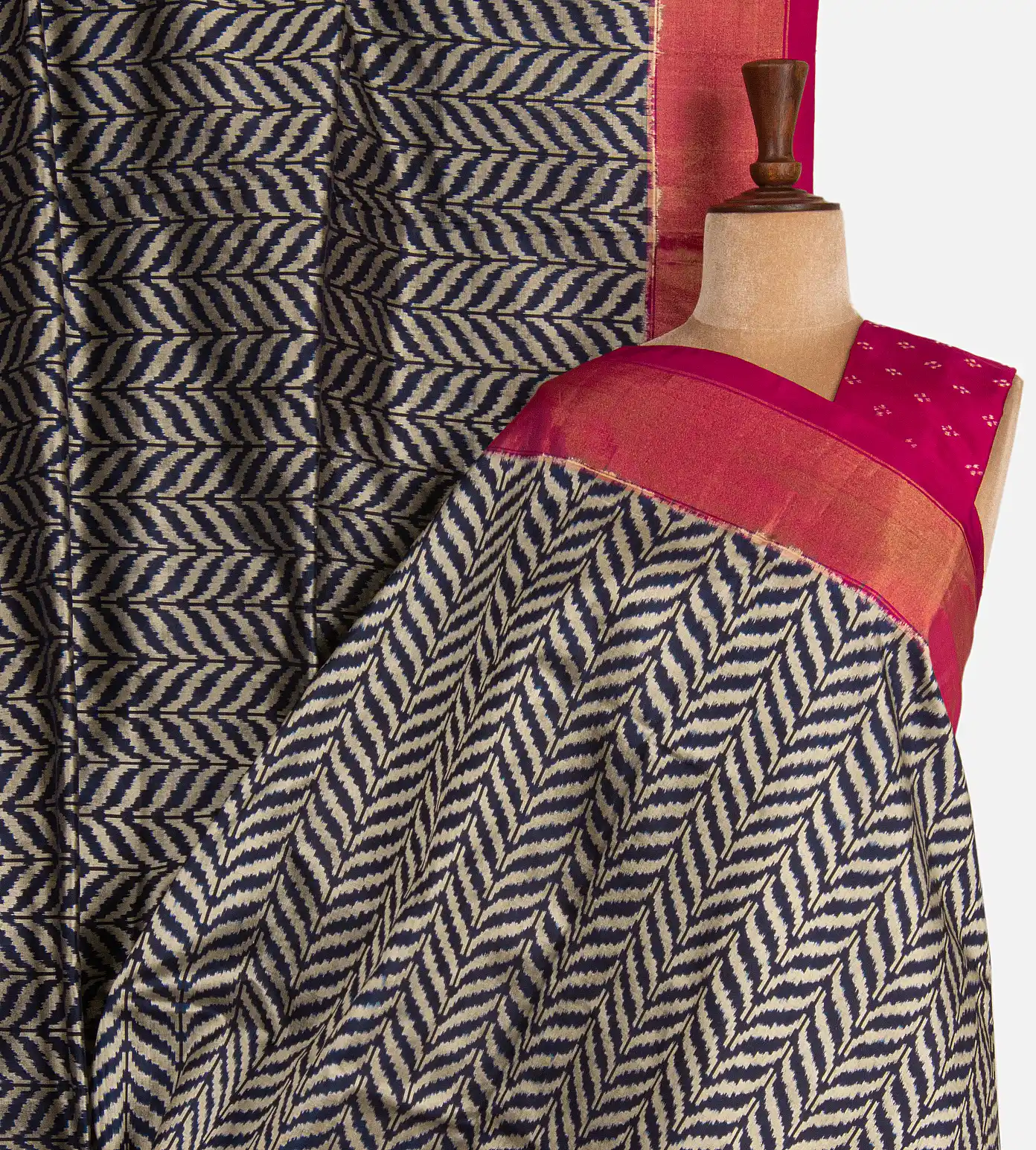 navy-blue-ikkat-silk-saree-d04102028-a