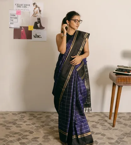 dark-blue-kanchipuram-silk-saree-d06110238-b