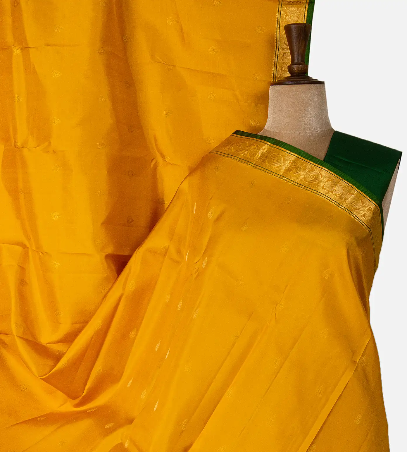 yellow-soft-silk-saree-d07115699-a