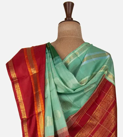 green-kanchipuram-silk-saree-d08118582-c