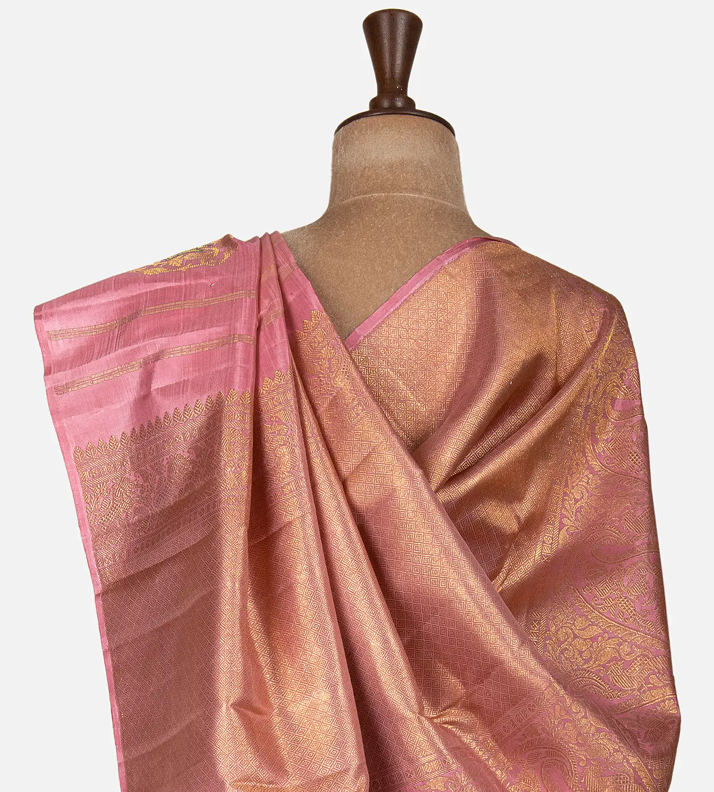light-kanchipuram-silk-saree-d08118641-c