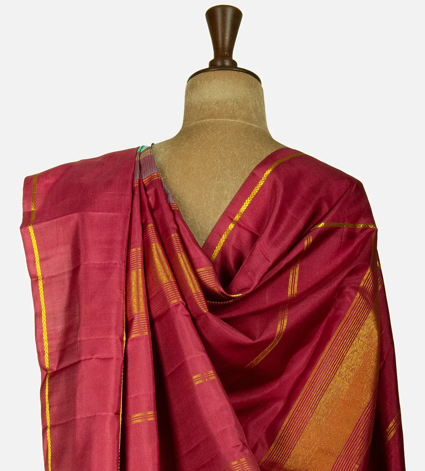 blue-and-yellow-kanchipuram-silk-saree-d08118518-c
