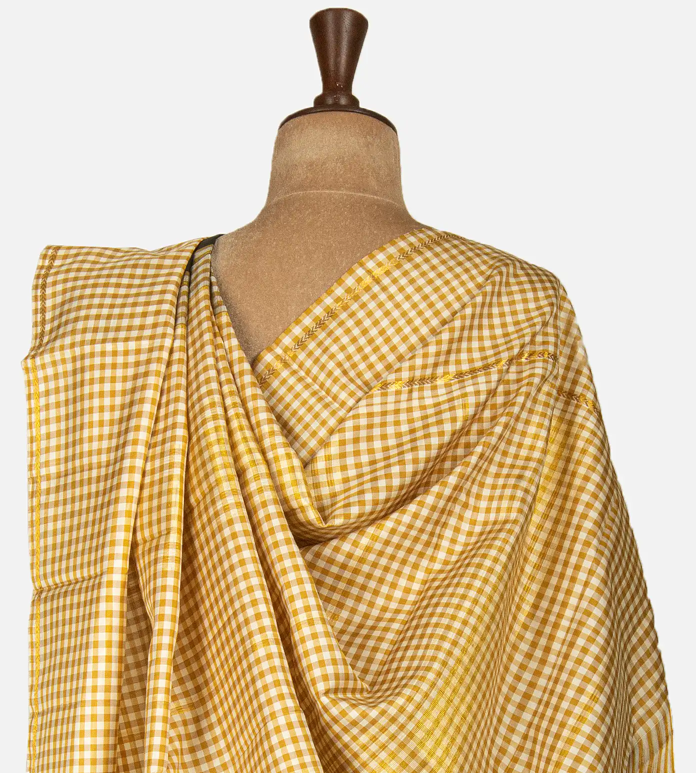 black-kanchipuram-silk-saree-d07111846-c