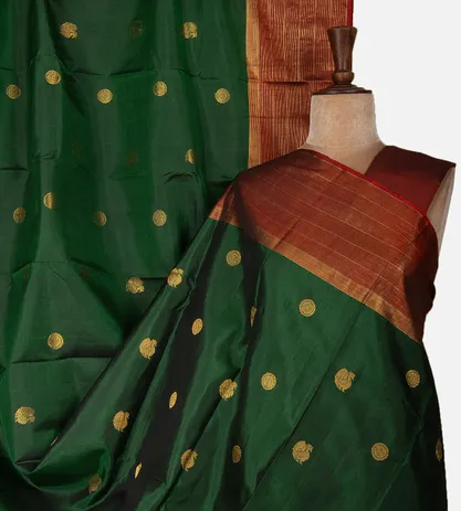 green-kanchipuram-silk-saree-d08116972-a