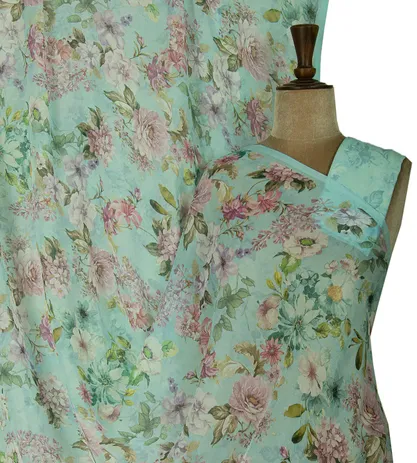 blue-chiffon-saree-d05105672-a