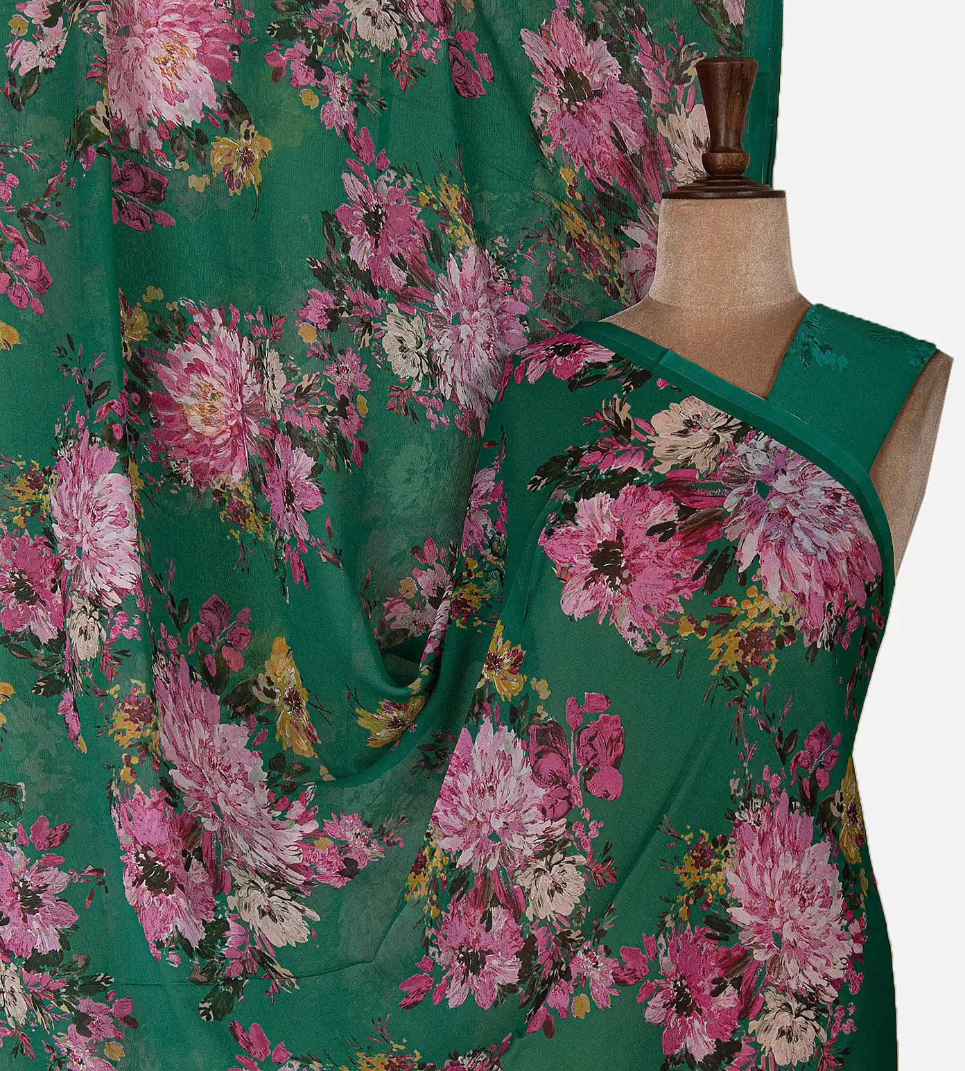 green-chiffon-saree-d08117146-a