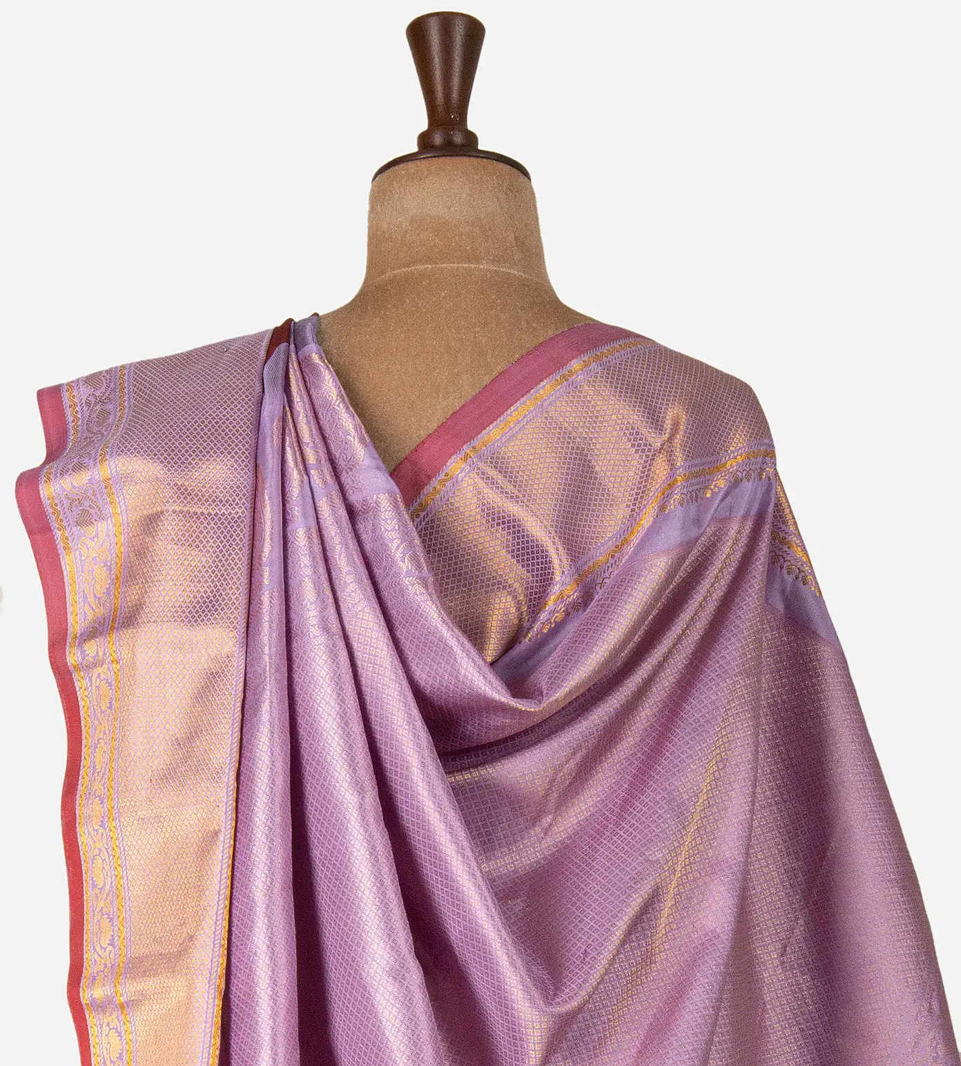 maroon-gadwal-silk-saree-d08118791-c