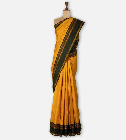 yellow-kanchipuram-silk-saree-d08116366-b