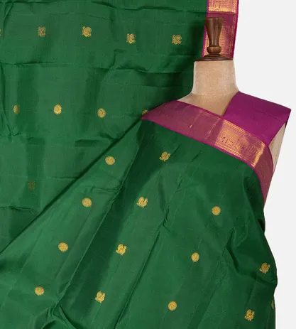 green-kanchipuram-silk-saree-d09121234-a