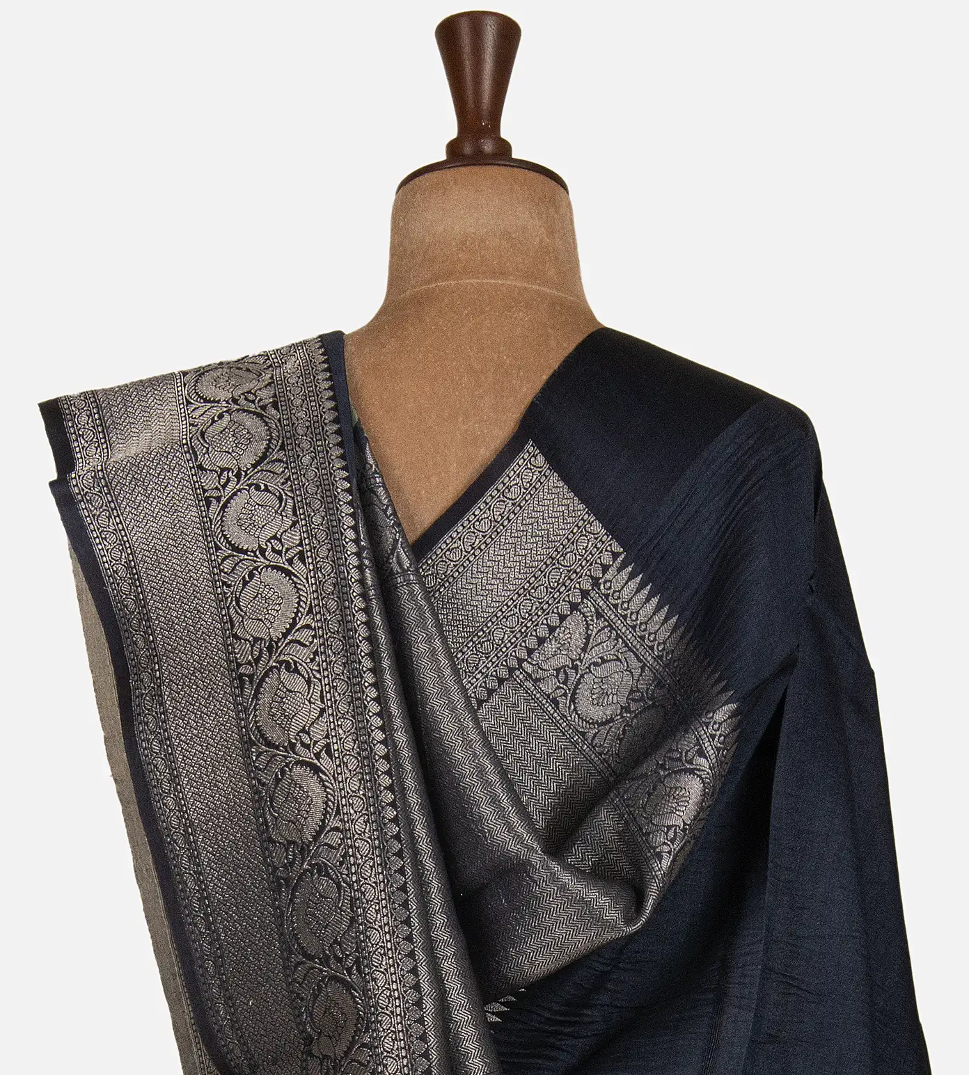 blue-kattan-silk-saree-d08119358-c