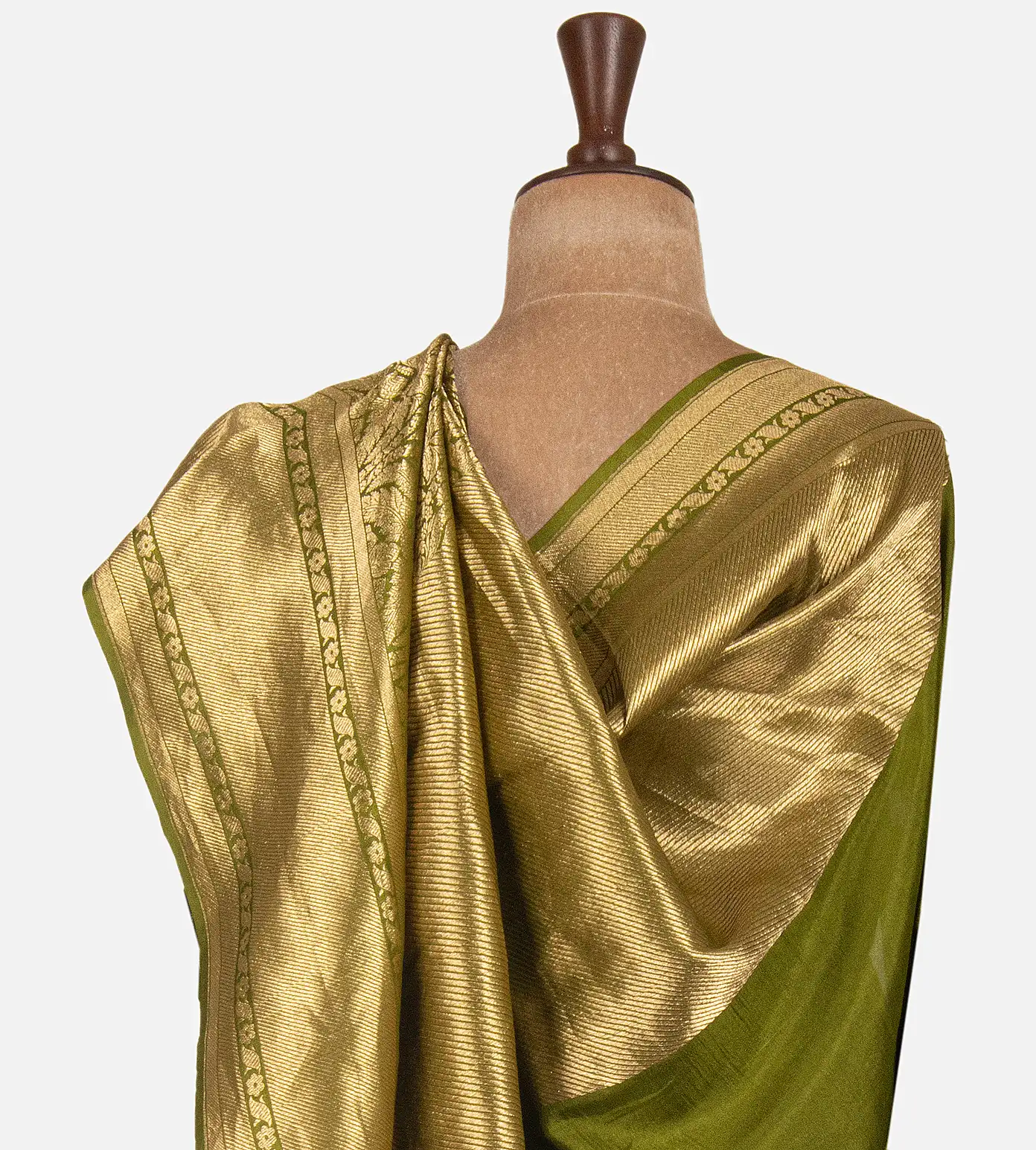 green-banarasi-silk-saree-d08118021-c
