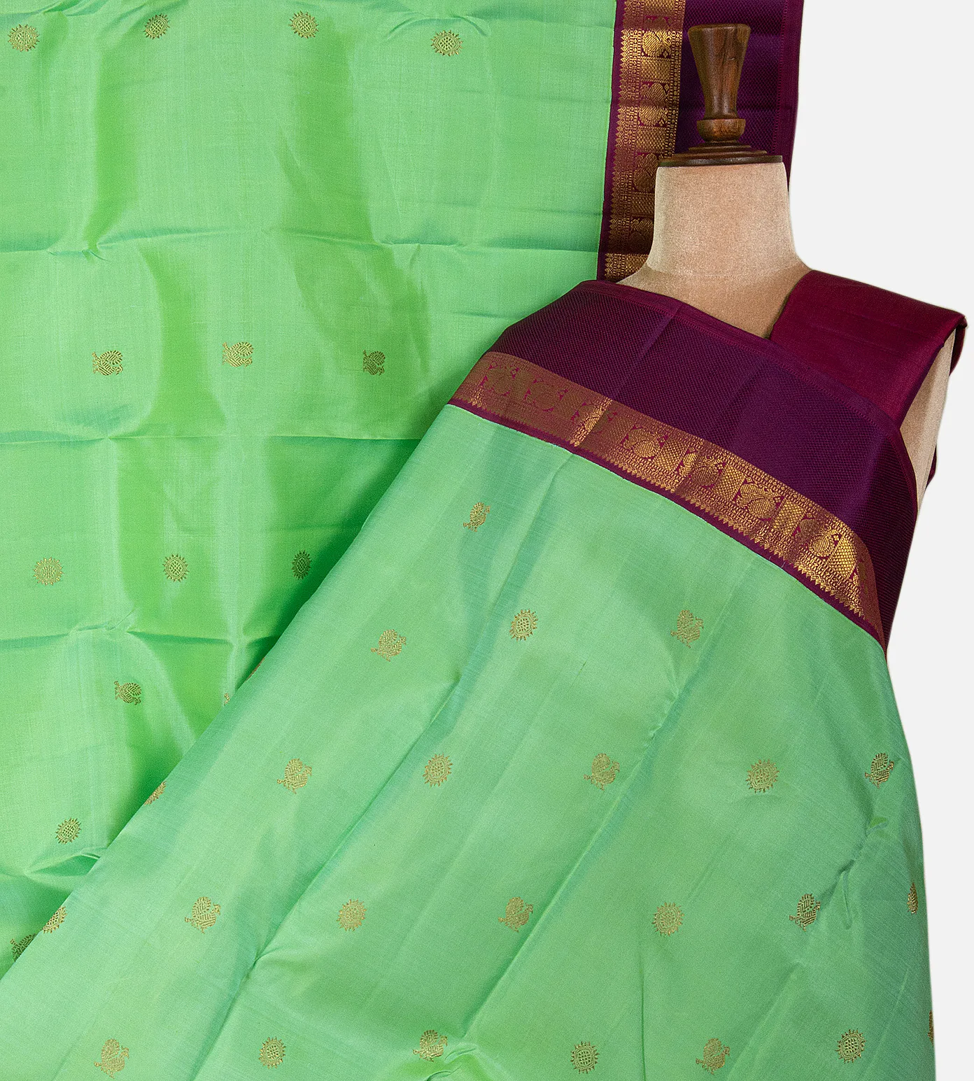 pastel-green-kanchipuram-silk-saree-d08116378-a
