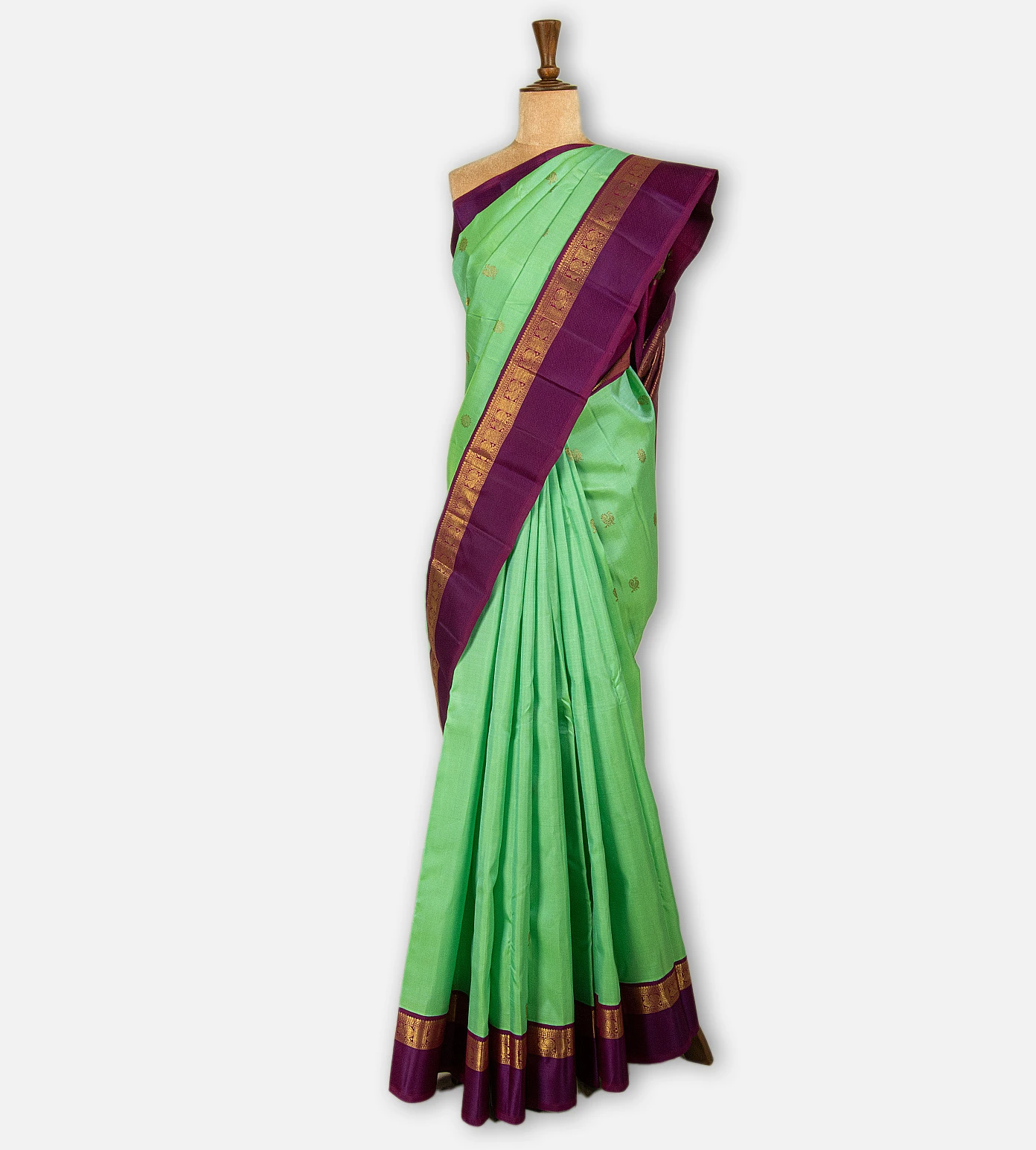 pastel-green-kanchipuram-silk-saree-d08116378-b