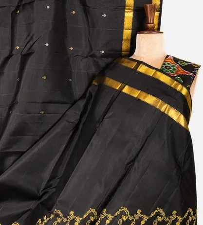 black-kanchipuram-silk-saree-d07112574-a