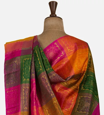 yellow-kanchipuram-silk-saree-d09122289-c