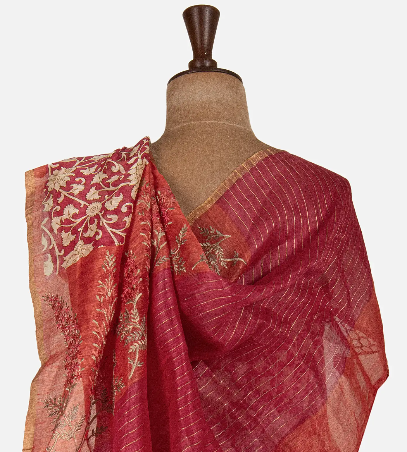 crimson-red-linen-saree-d0190516-c