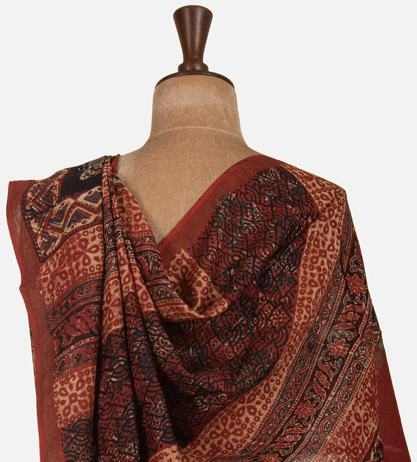 black-chanderi-cotton-saree-d07113254-c