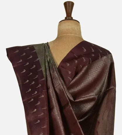 green-soft-silk-saree-d09123727-c